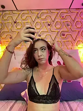 MelanyyJhonson15 — Show ass