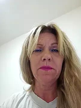 Freechat Melody73 on StripChat