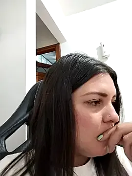 Mia_Hampton — I'll give you a great show with an orgas