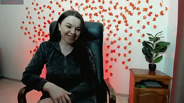 Mia_Mia999 — play with nipples for 1 minute