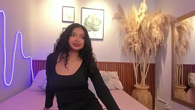 MIAHIVANOV from StripChat