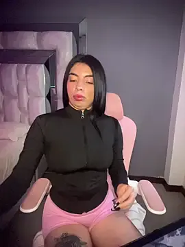 Miaparkerss_ — show naked finger pussy