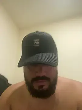 MichaelBear_ on StripChat