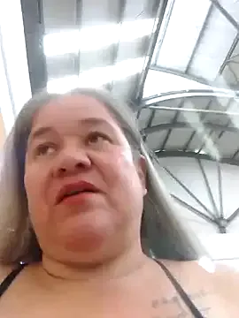 MILF_Eterna_69 — Make Mommy show her tits