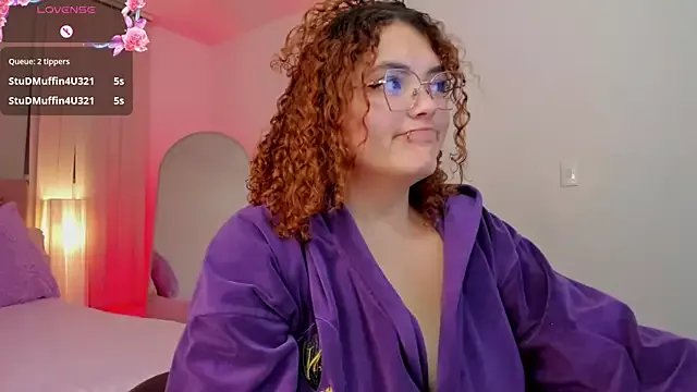 Missbrave1 on StripChat 