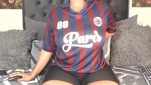 MissMollyX on StripChat 