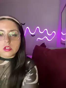 Mizztikaa on StripChat