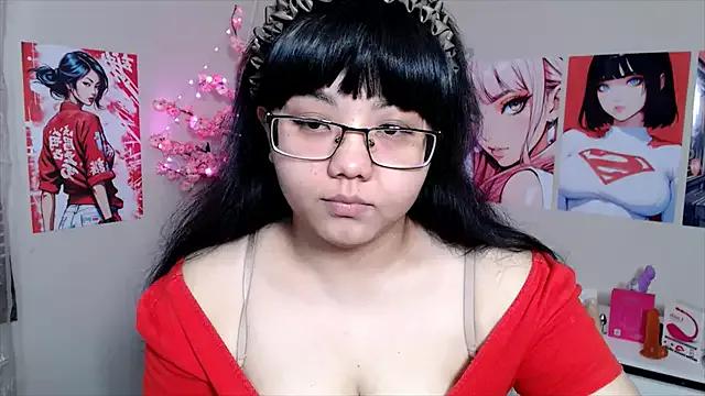 Freechat Moertomlly on StripChat