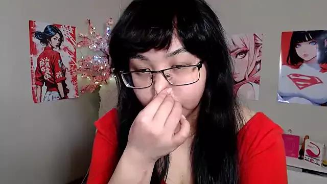 Freechat Moertomlly on StripChat