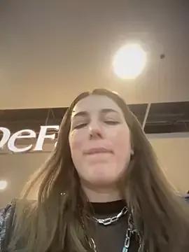 MommmyYummy on StripChat 