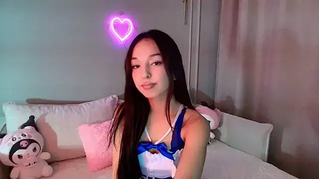 mooniejin on StripChat 