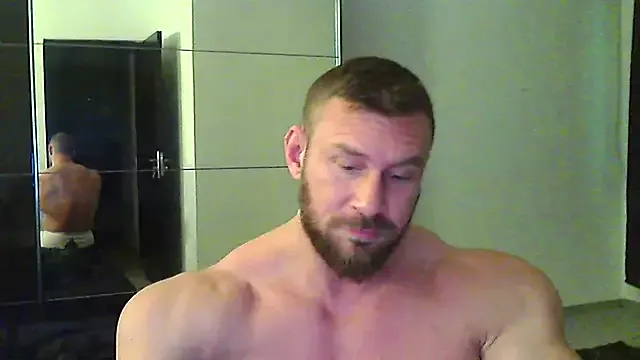 muscularkevin — 25 flash, creamy cum at goal :x:x