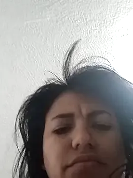 Naomy_Gomez_ —  Bouncing bubbys