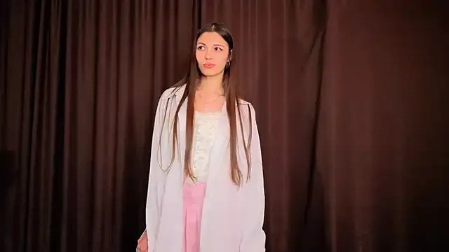 NeliaBermea on StripChat