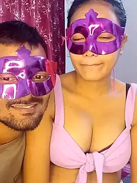 new_coupleee from StripChat