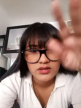 Nicky-7 — Ride dildo