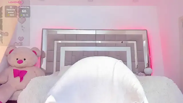 Nicolle_foxy
