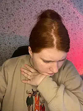 NicollVeys — naked boobs 5 min