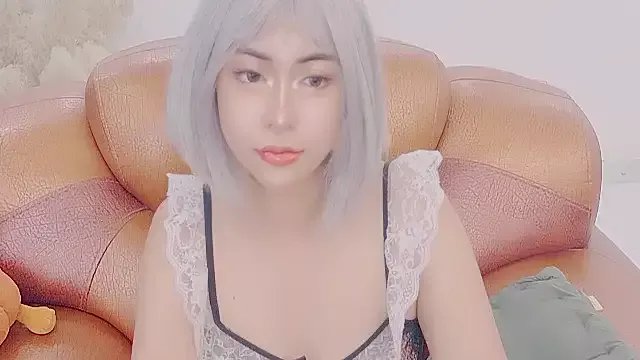 Nina_2025 on StripChat 