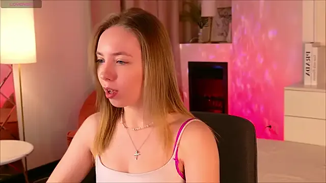 Nora_Miller — tease with breasts in a bra