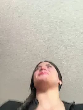 PamelaJonsom_ — fingering show-saliva