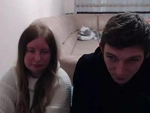 Group PeterAndJen on StripChat