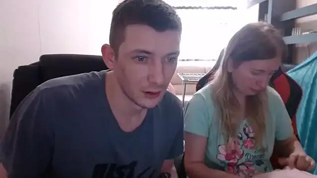 Group PeterAndJen on StripChat
