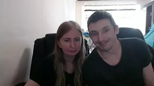 Group PeterAndJen on StripChat