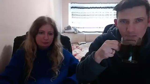 Group PeterAndJen on StripChat