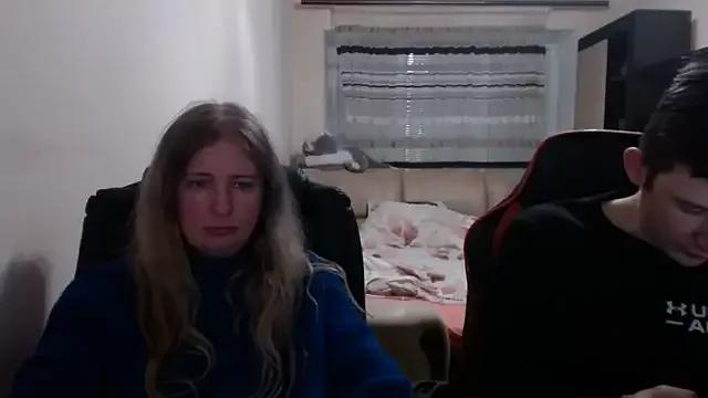Group PeterAndJen on StripChat