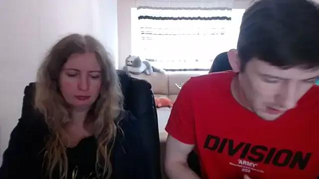 Group PeterAndJen on StripChat