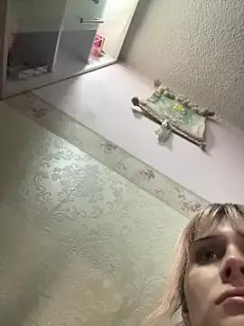 pinkyfairyx on StripChat