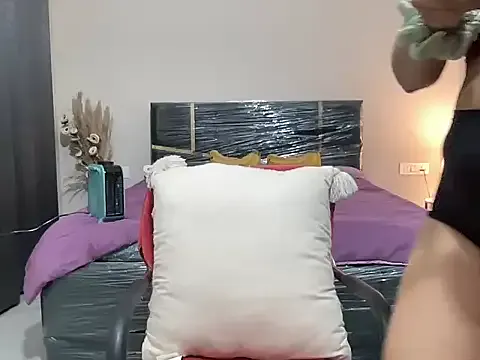 piyassi__divya — show boobsssssss