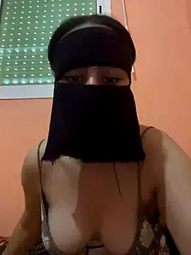 PommeBleue from StripChat