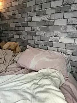 Poppy_frankie from StripChat