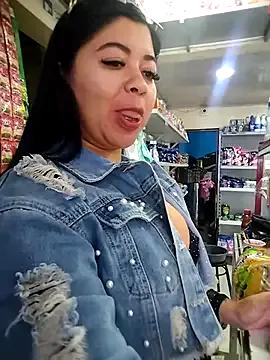 Pp-ari4na03 on StripChat 