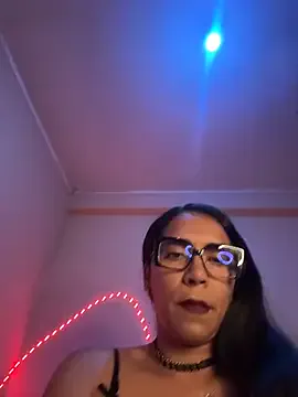 princesaliay — Play dildo Dragon o control domix3min