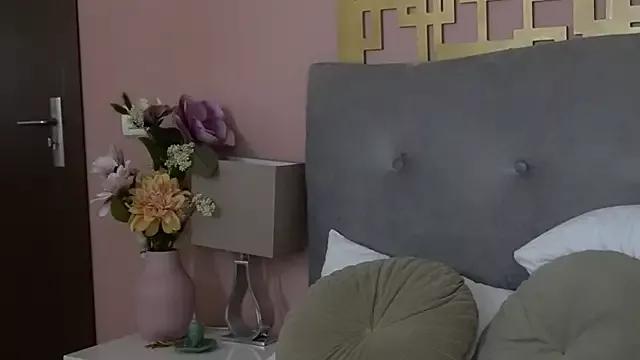 QueenMarX on StripChat 