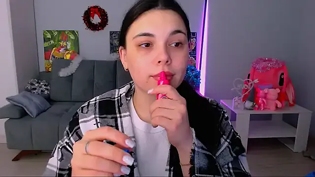 queenofthesense_ — help me pay the rent