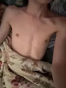 romanceteen on StripChat