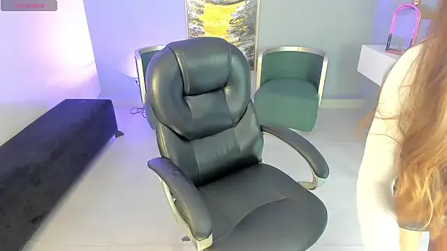 RoxanneHill_ — Ride dildo