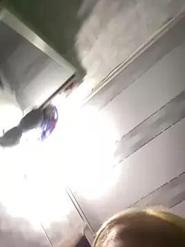 Sallem_Pink on StripChat