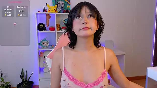 Sallie_Doll from StripChat