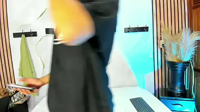 salome_mio — DEEP THROAT + DESPERATE BITCH FACE