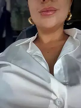 sammyqueenx21 on StripChat 