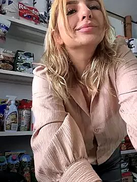 sammyqueenx21 on StripChat 