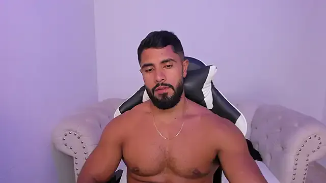 Santiago_huntt — spread my asshole