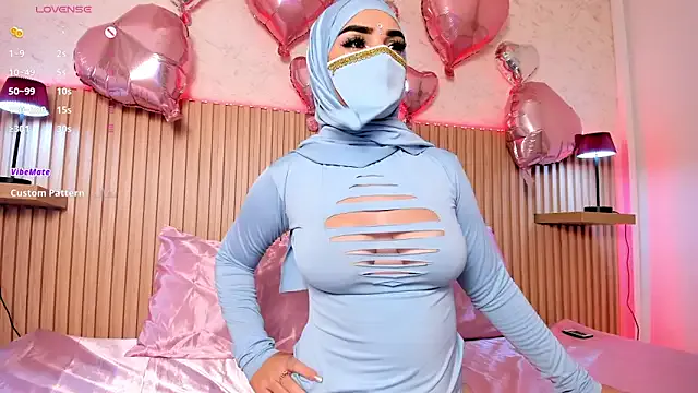 saori_issawi — Show my ass in a thong, move it slow