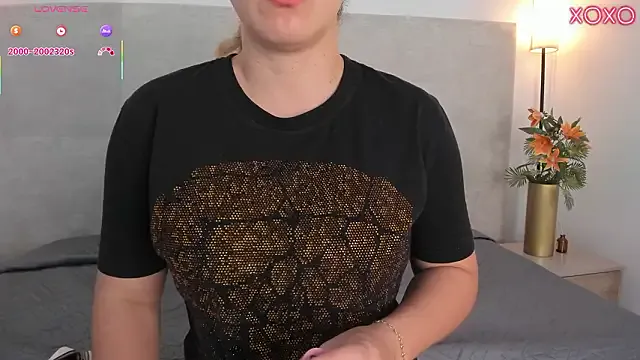 Saori_newman