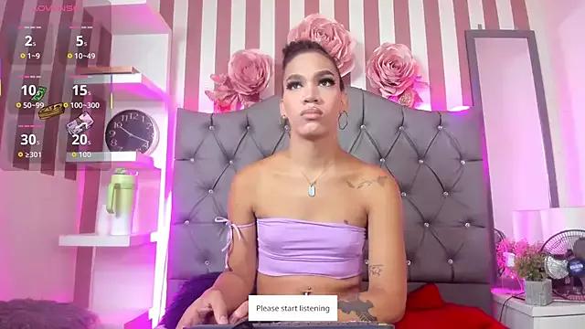Sara-Smith- on StripChat 